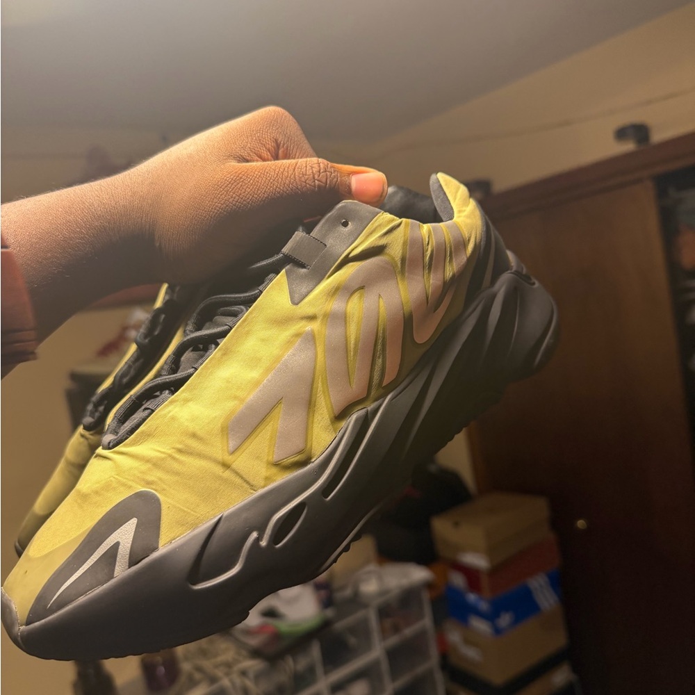 Yeezy Wave Runner Yellow Black Sneakers